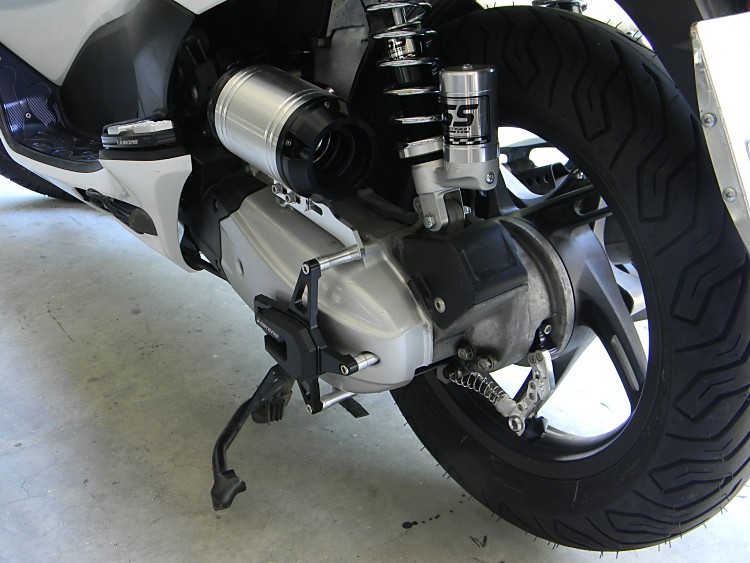 PCX Transmission 007_750x1200.jpg