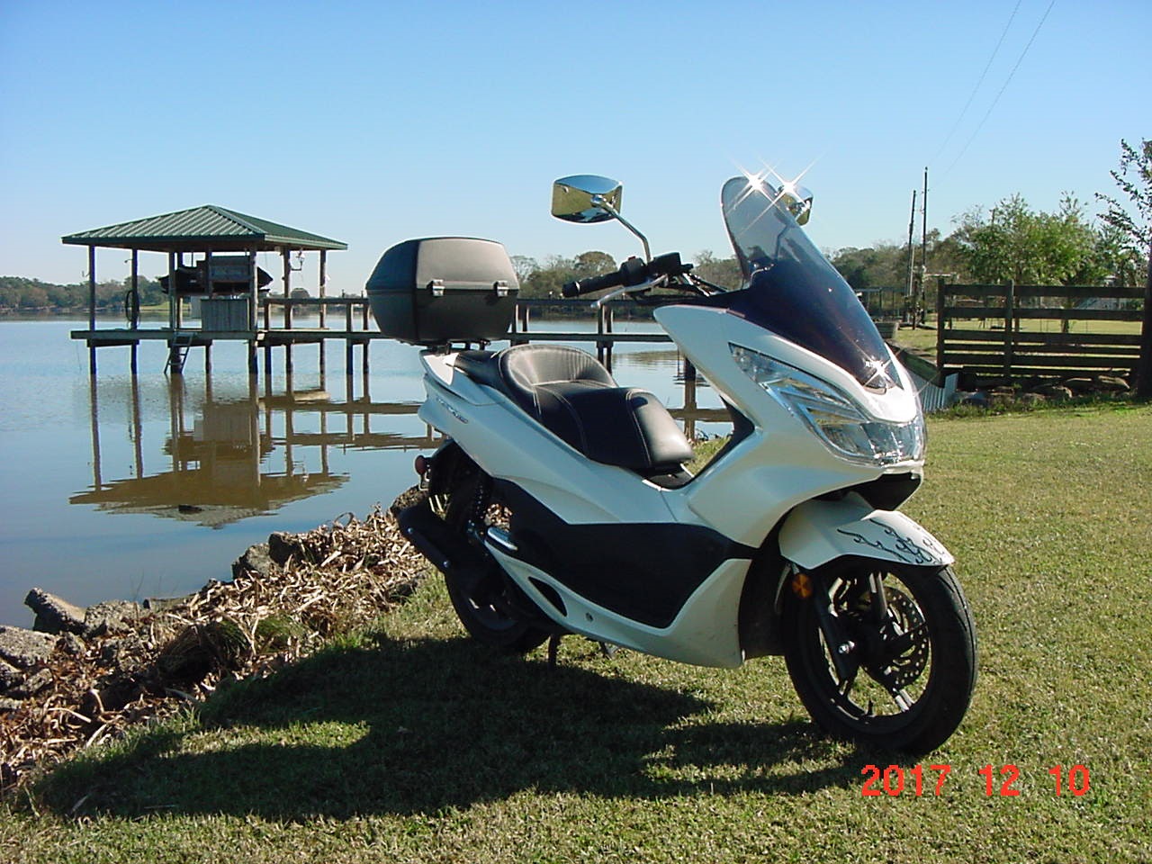 honda scooter 12-10-17 c.jpg
