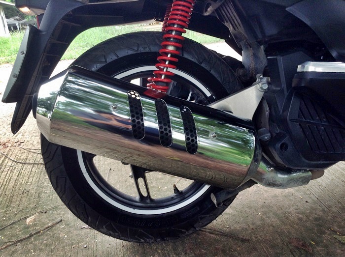 new shield, and a tire replaced <br />Michelin CiryGrip
