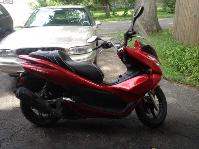 Last scoot pic.