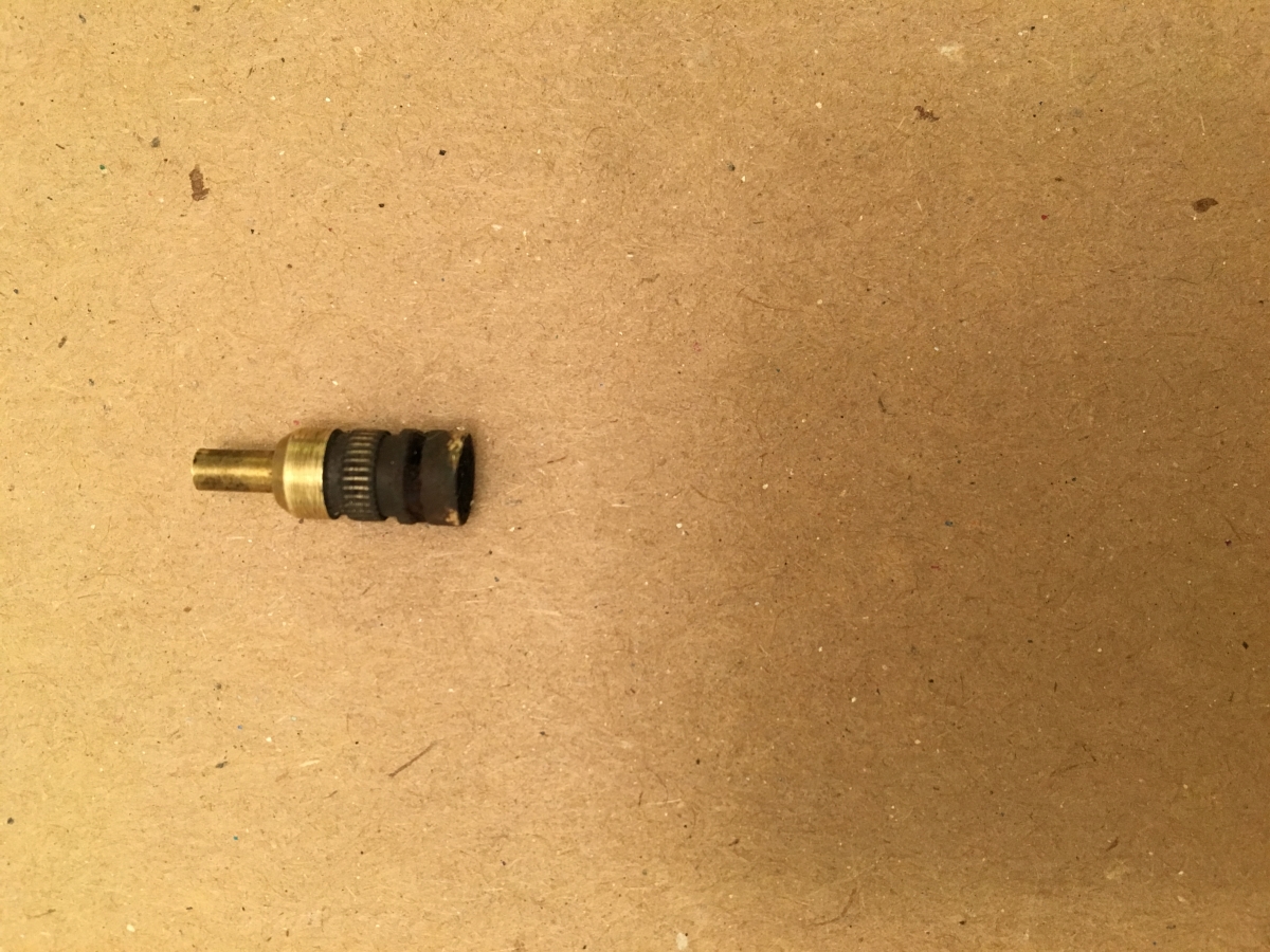 Extender that came off with the old Spark Plug but it was loose (not screwed on tight on the plug)